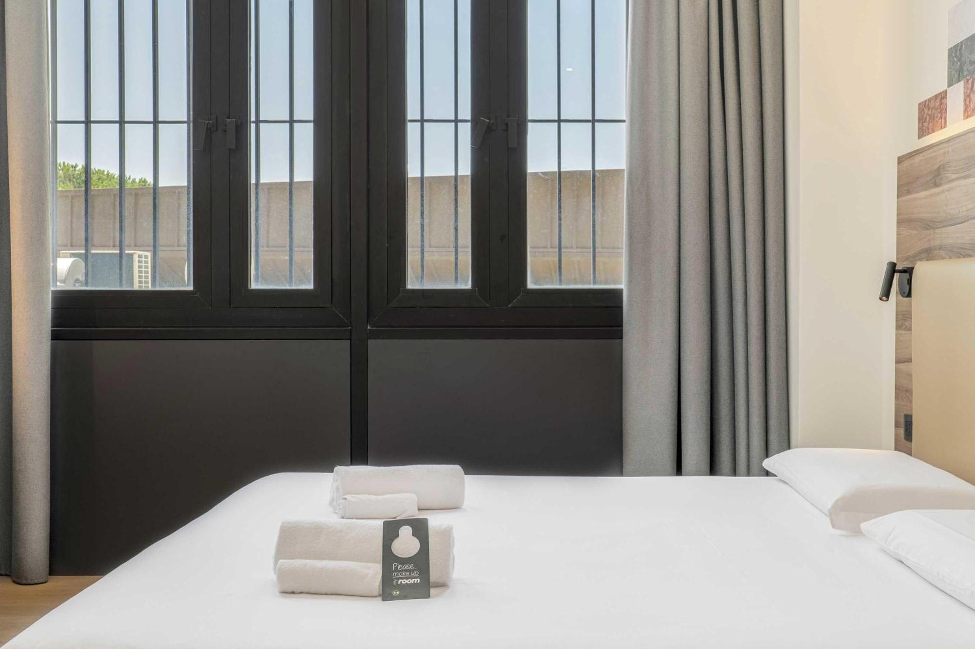 B&B Hotel Prato City Center Екстер'єр фото