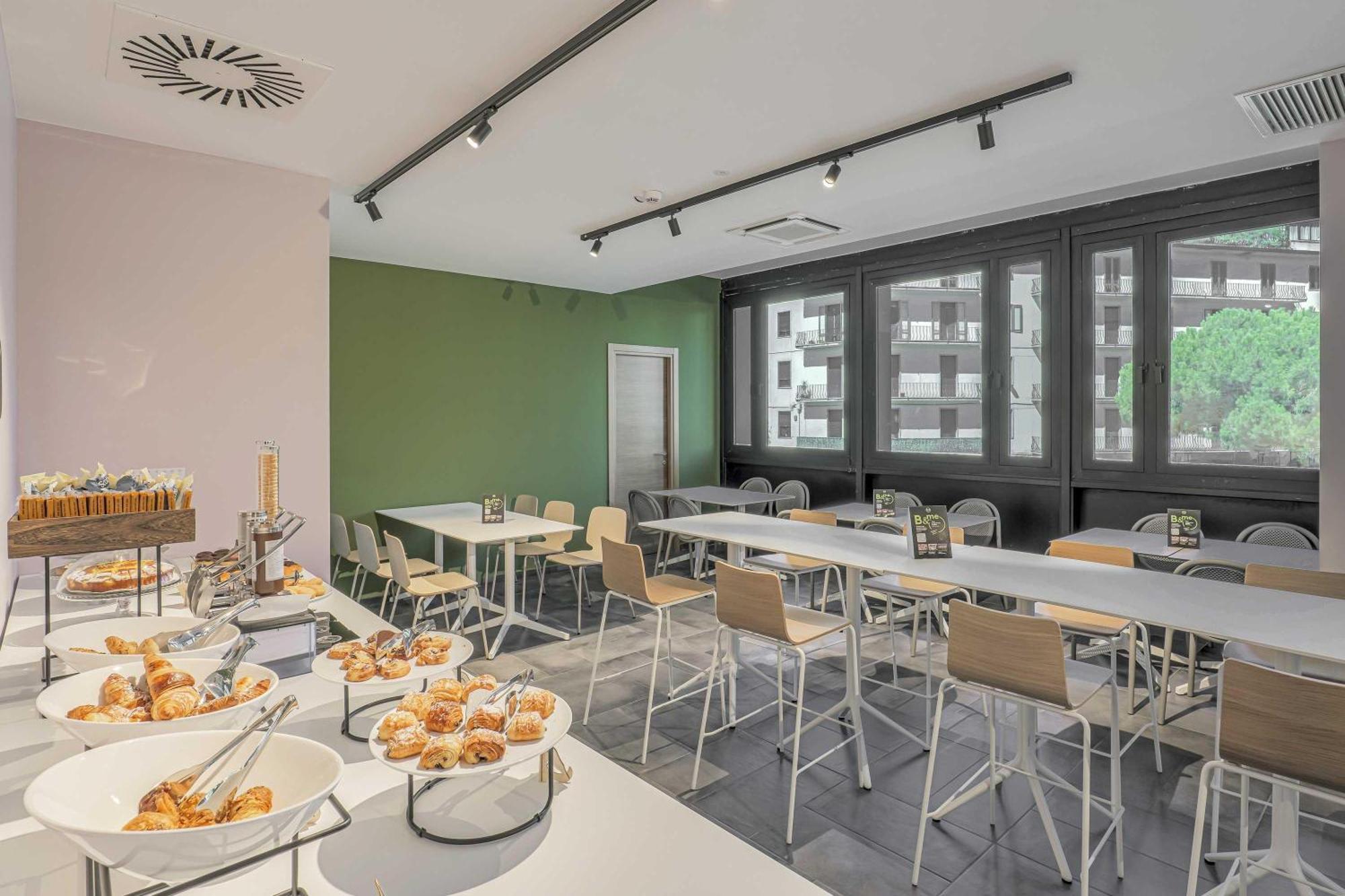 B&B Hotel Prato City Center Екстер'єр фото